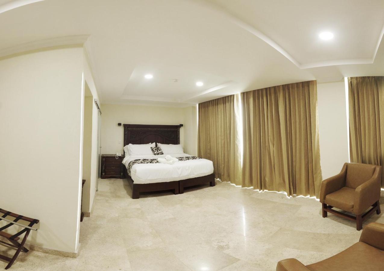 Real De La Pena Hotel 2 Ezequiel Montes Exteriör bild